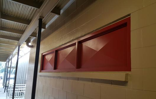 Red transom frames